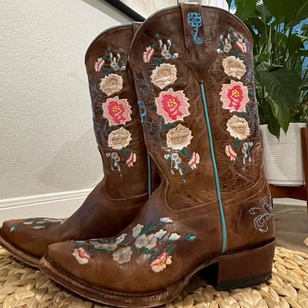Macie Bean Kids Cowgirl Boots Size 3 Worn Once or Twice